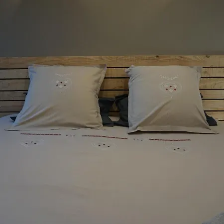 Et Table D’hôtes Le Barret 3* Beauzac