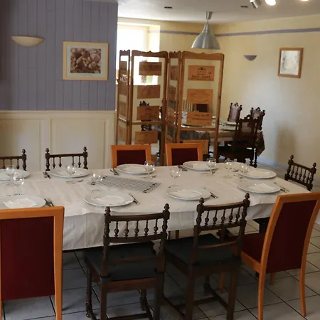 Et Table D’hôtes Le Barret Alojamento de Acomodação e Pequeno-almoço 3*